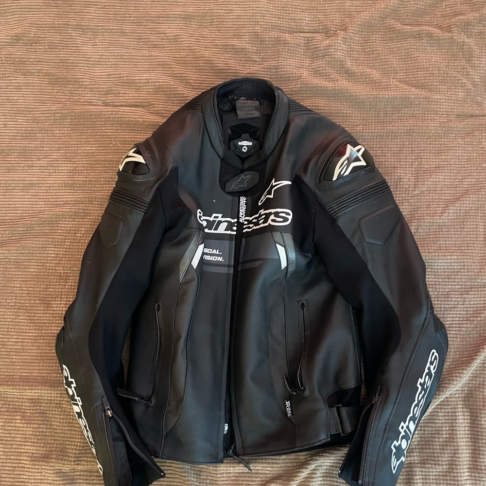 ⭐️⭐️ Alpinestars Missile V2 Ignition Leather Jacket ⭐️⭐️